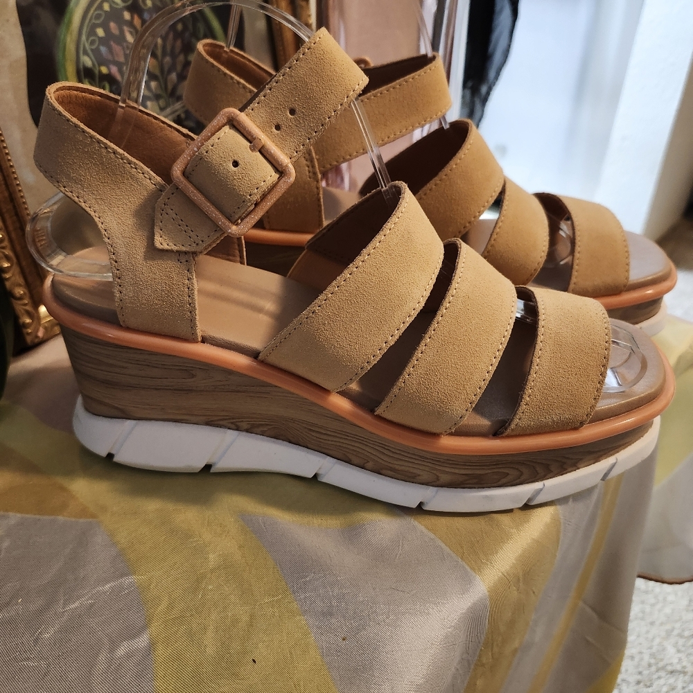 Sorel Tan Wedge Sandals